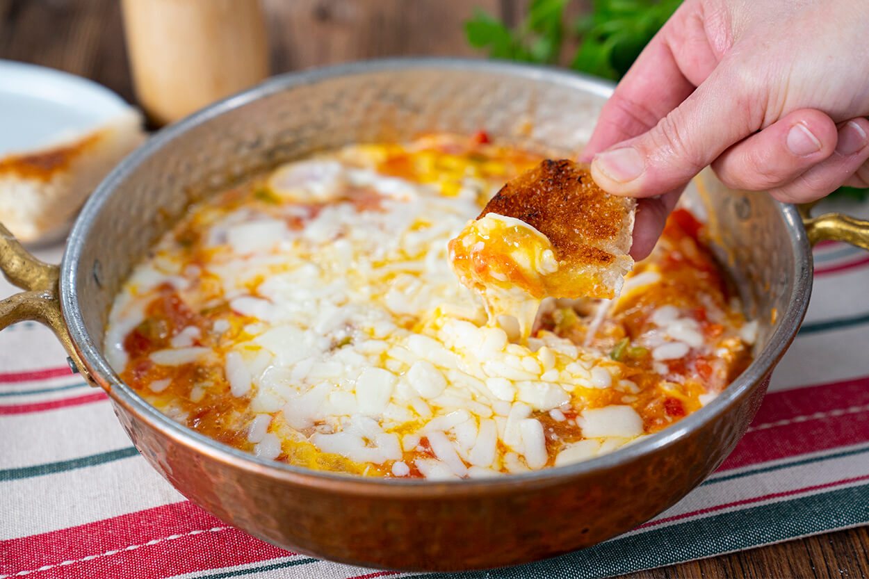 Kaşarlı Menemen 